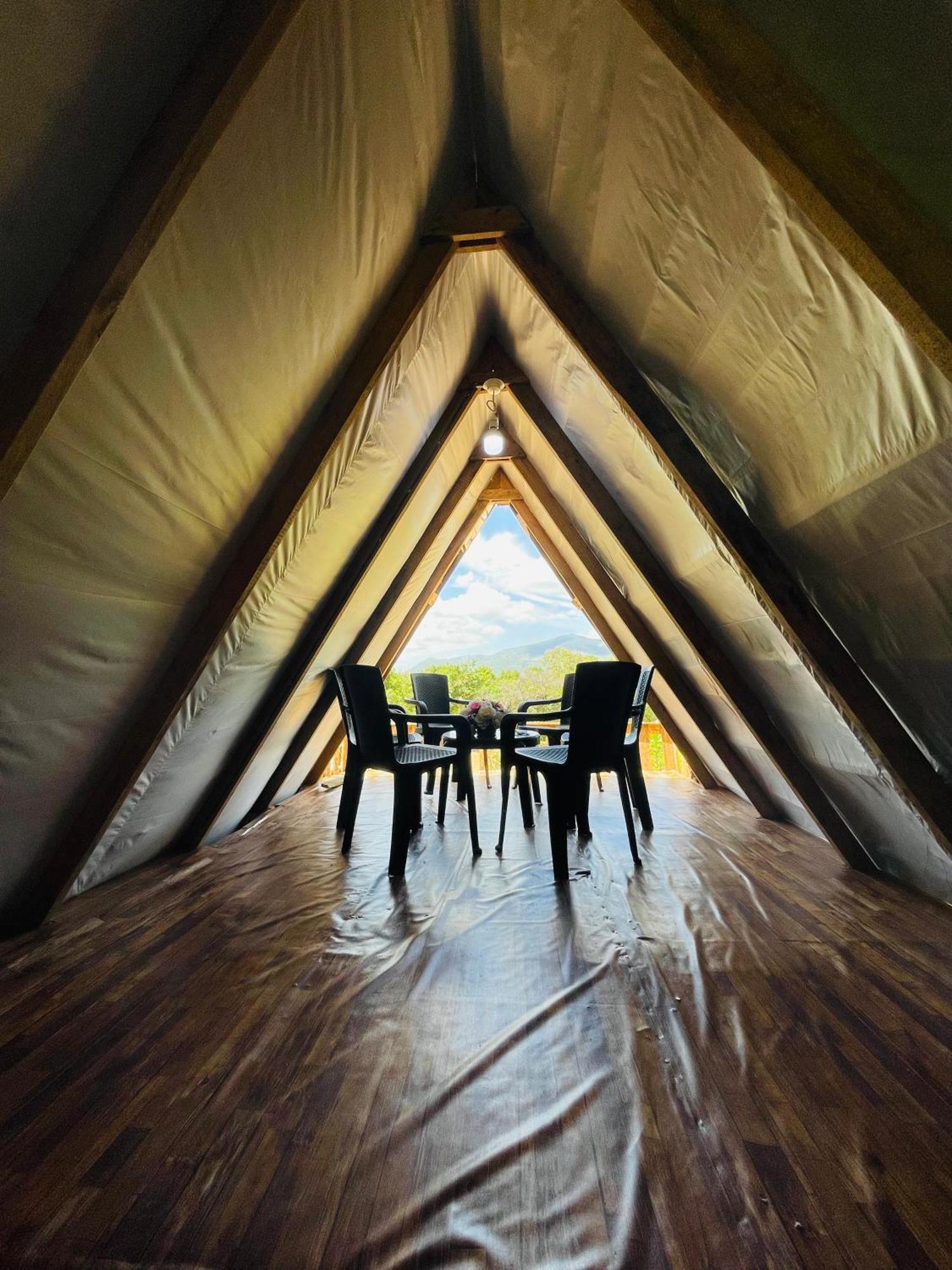 The Forest Edge Resort ダンブッラ エクステリア 写真